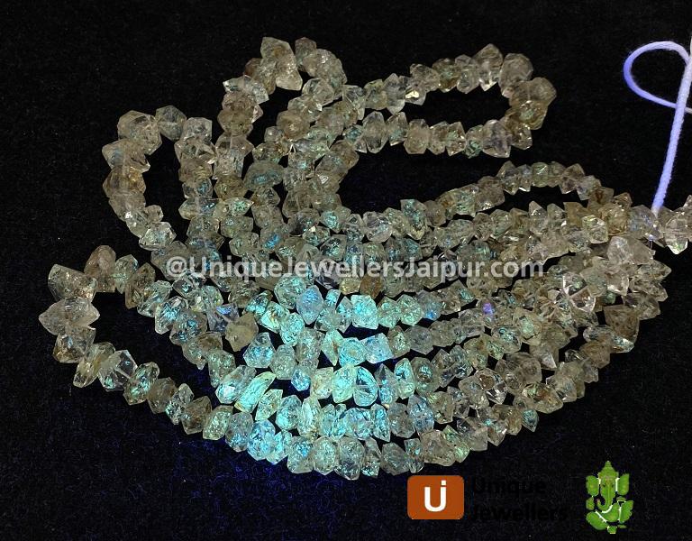 Petroleum Quartz Rough Chips Beads