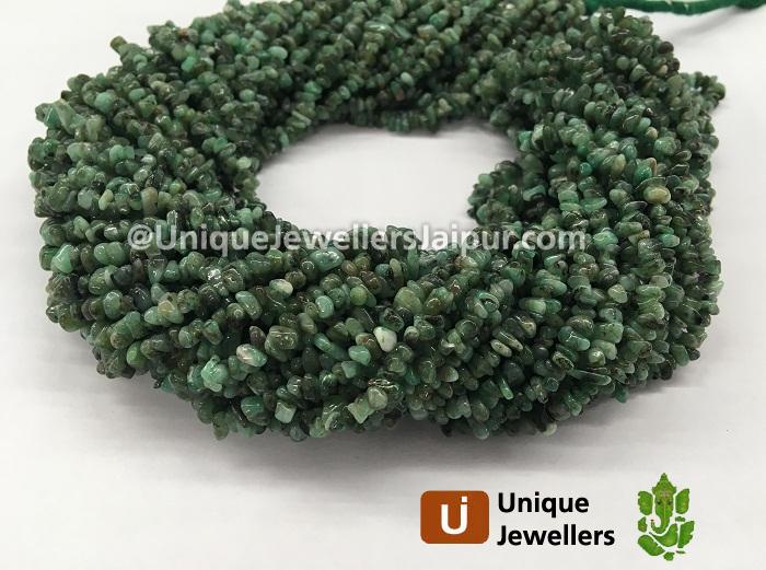 Emerald Uncut Chips Beads