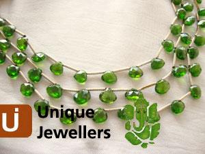 Chrome Diopside Briollete Heart Beads